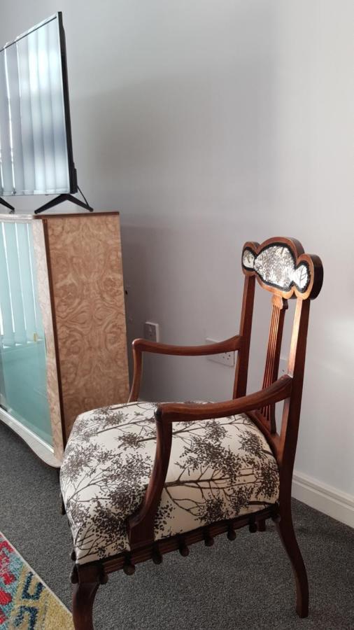 City Centre 1 Bed Apartment With Free On Site Parking With Cctv By Lets Relocations Birmingham Kültér fotó