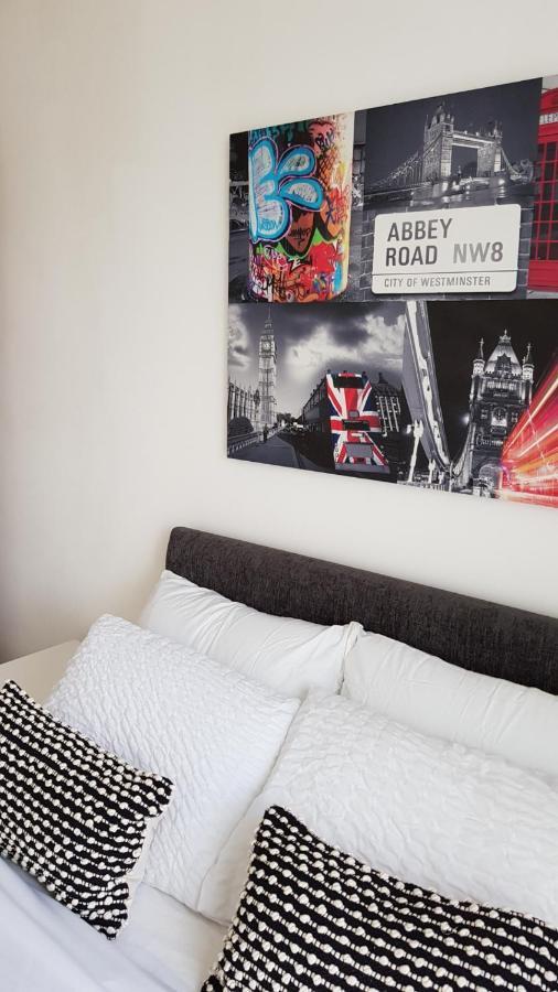 City Centre 1 Bed Apartment With Free On Site Parking With Cctv By Lets Relocations Birmingham Kültér fotó
